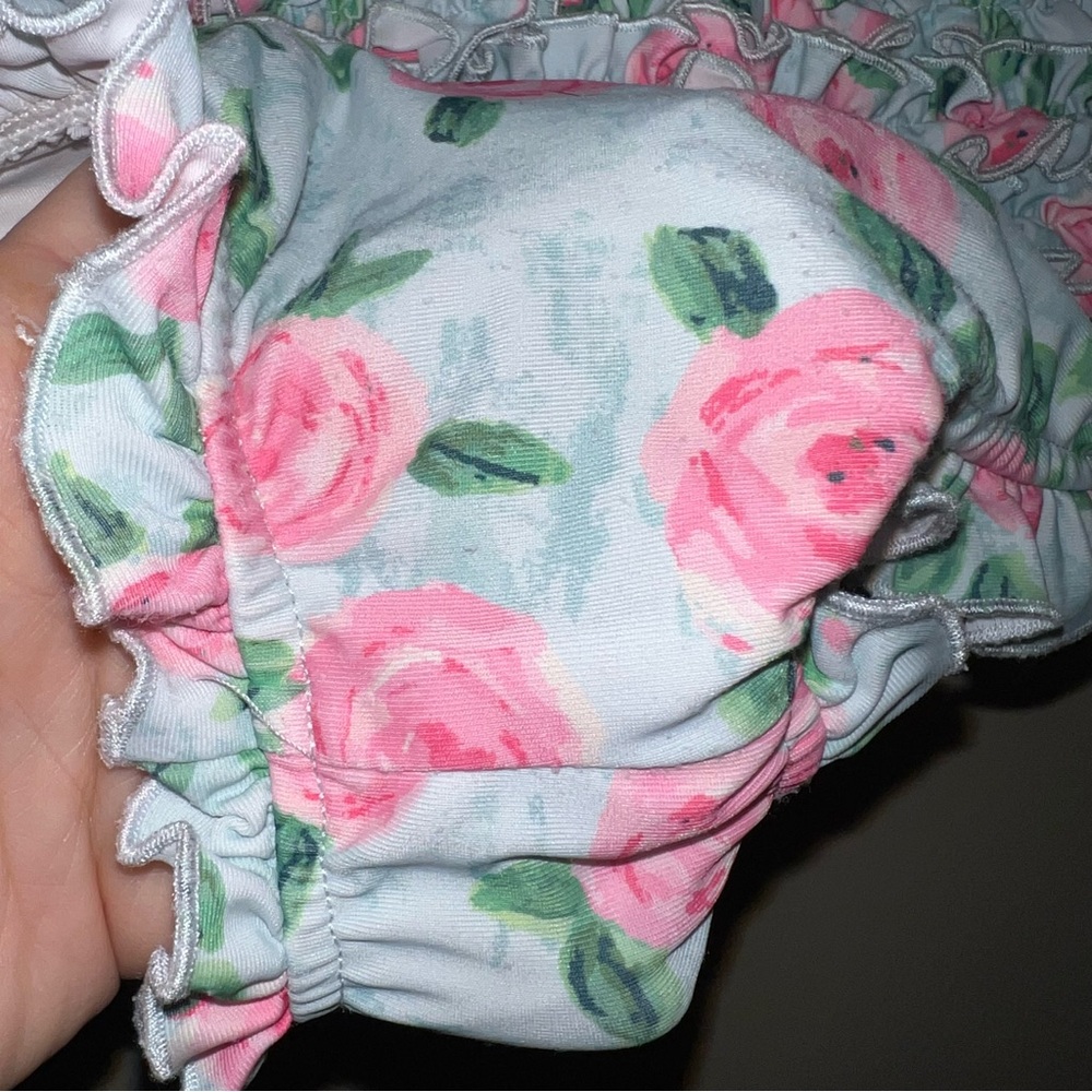 Floral Long Sleeve Ruffled One Piece Rashguard - Picture 4 of 6